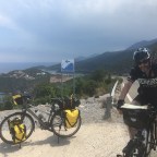 Eerste wiel op Griekse bodem