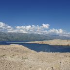 Naar het woeste eiland Pag